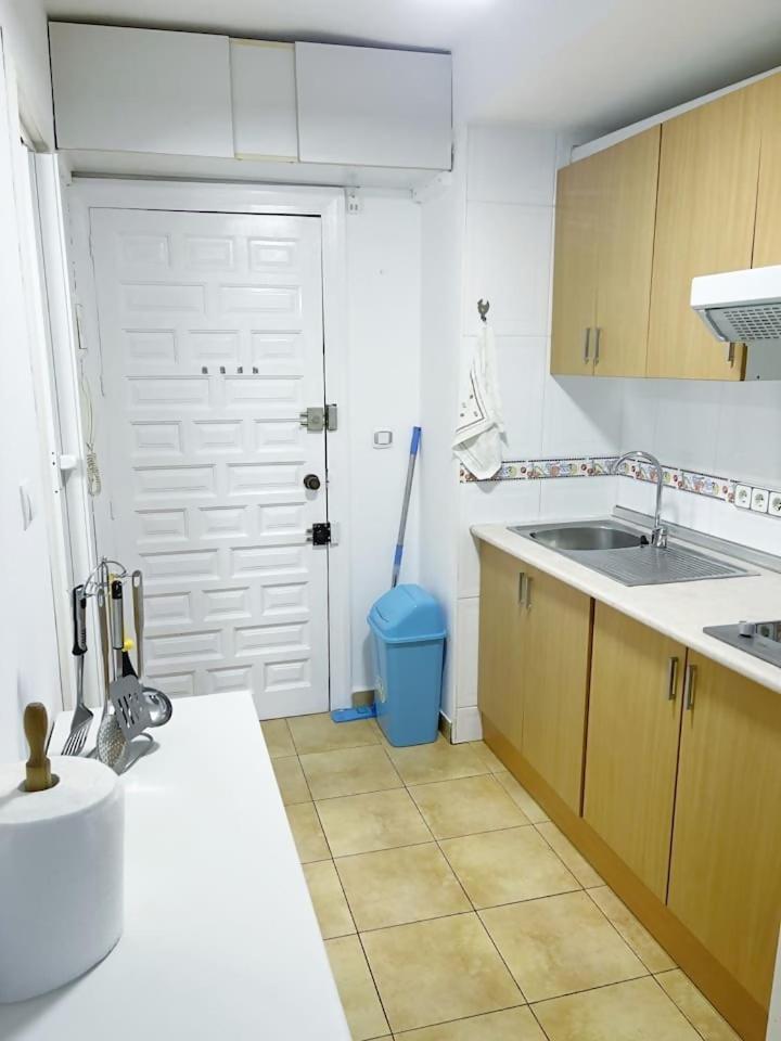 Apartamento Centrico Plazamar 4 Piscina Torre Del Mar Exterior photo