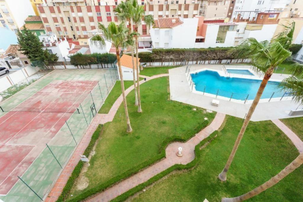 Apartamento Centrico Plazamar 4 Piscina Torre Del Mar Exterior photo